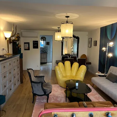 Proche Grotte De Matata Meschers-sur-Gironde