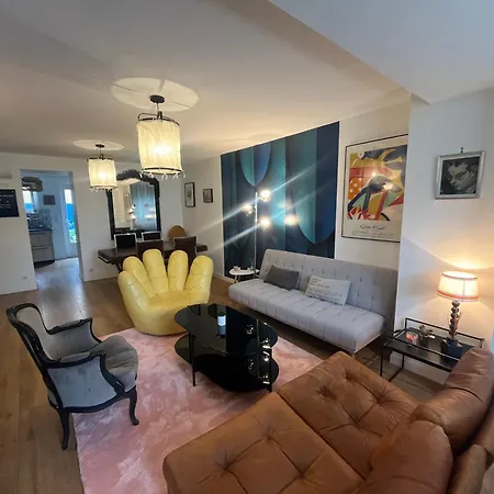 Proche Grotte De Matata Meschers-sur-Gironde