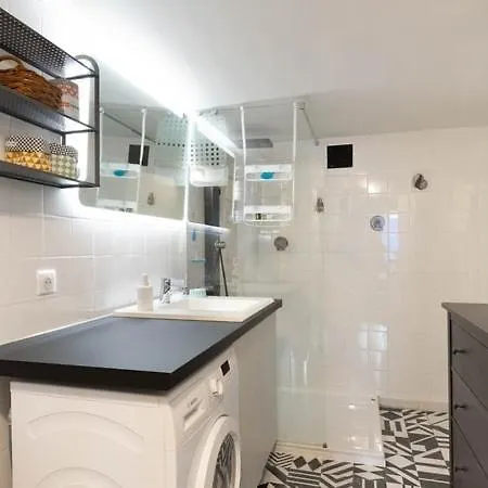 Proche Grotte De Matata * Meschers-sur-Gironde